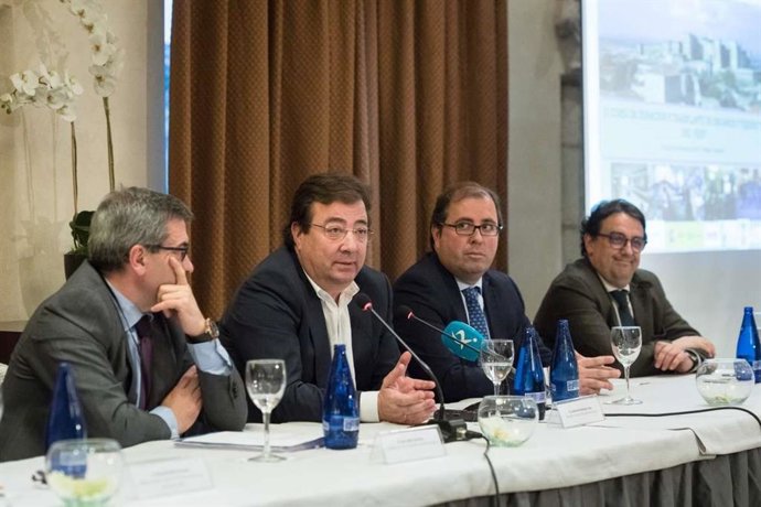 El presidente de la Junta, Guillermo Ferández Vara