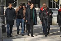 Colau y dos eurodiputadas denuncian la "represión" desde el TS y piden la mediación de la Unión Europea