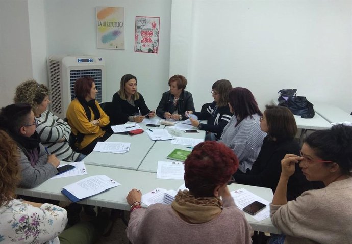 Reunión del área feminista de Izquiera Unida