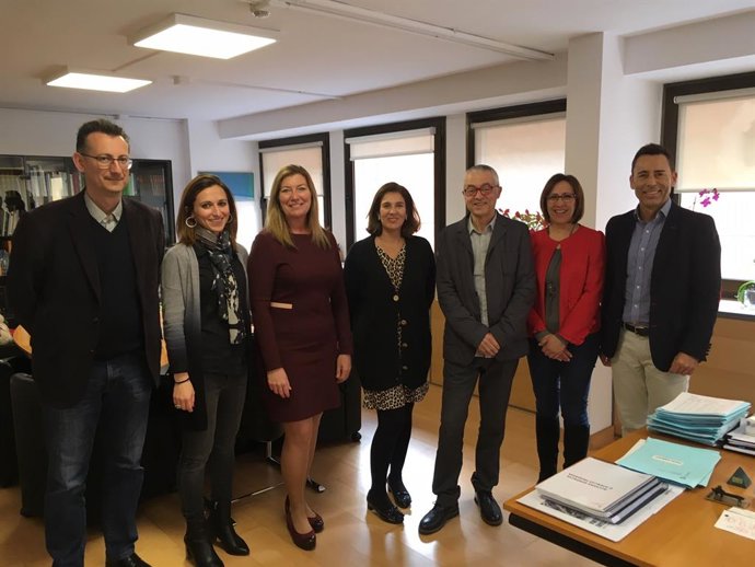 Gómez es reuneix l'Associació de Diabtics per intercanviar opinions sobre el 