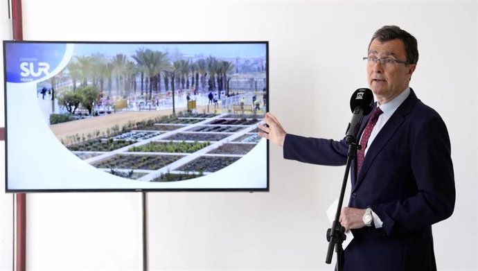 El alcalde de Murcia, José Ballesta, presenta el proyecto de ciudad 'Conexión Su