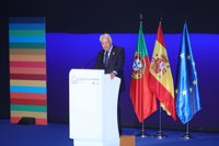 Felipe González agradece al Rey su discurso del 3 de octubre porque se quería "destruir el Estado"