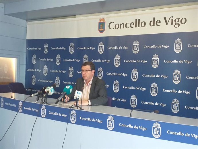 López Font cree que el gobierno "ganó" con "la verdad"  en la comisión de O Mari
