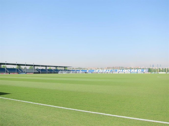Campu De Fútbol En La Ciudad Deportiva Del Real Madrid En Valdebebas