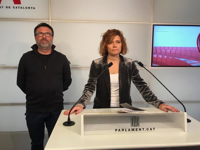 Elisenda Alamany critica un "canvi de rumb" dels comuns i no renuncia a l'escó