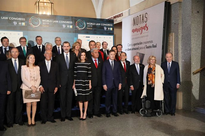 Carmena ve necesario "enraizar el derecho en las conciencias de los ciudadanos"