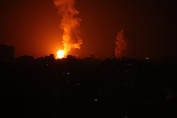 Israeli jets strike Gaza after border clash
