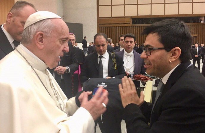 Pisarello y el Papa urgen a avanzar hacia un mundo "más justo, sostenible y prós