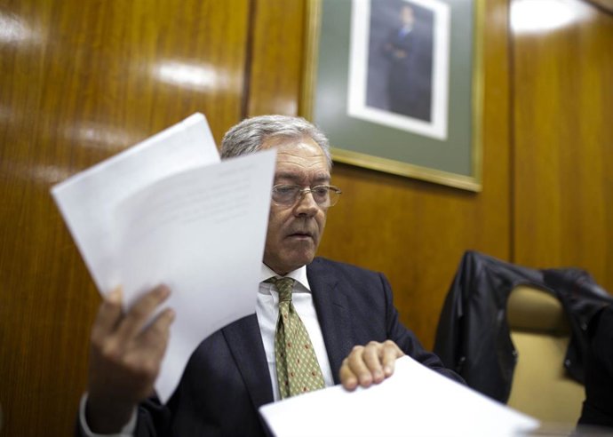 El consejero de Economía, Conocimiento, Empresas y Universidad, Rogelio Velasco,