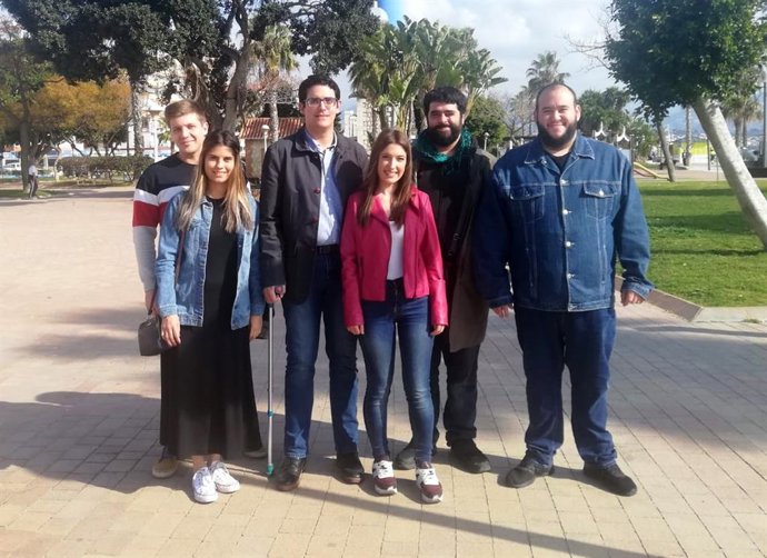 Juventudes Socialistas critica la intención de eliminar la bonificación de las m