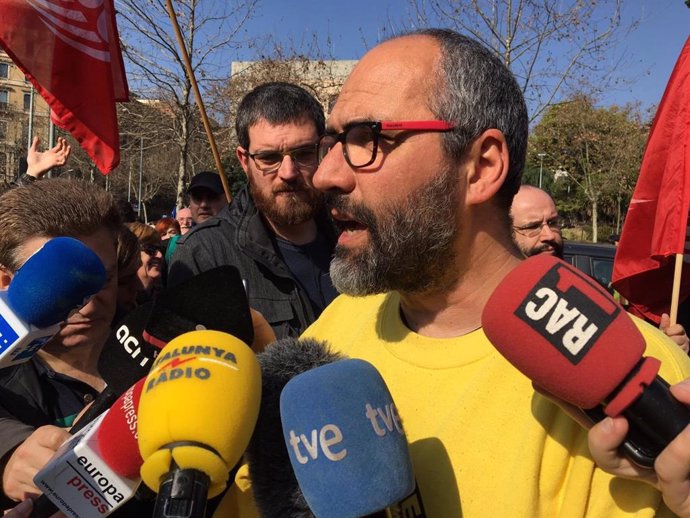 El portaveu d'UstecStes, Ramon Font, en declaracions als mitjans