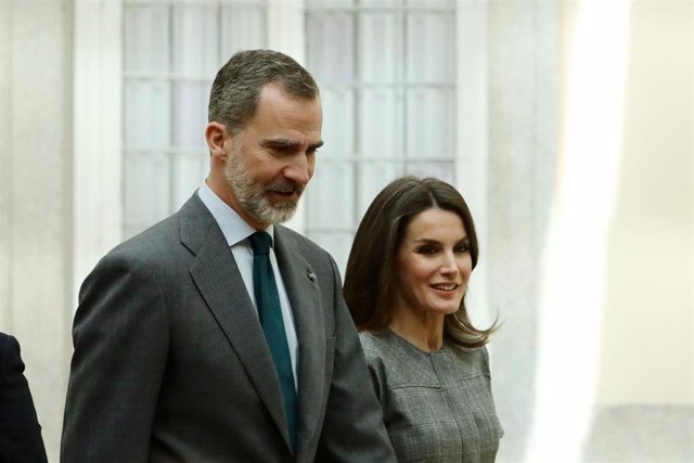 La Reina Letizia vuelve a confiar en el 'príncipe de Gales'