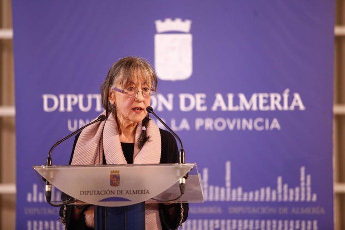 La escritora Pilar Quirosa-Cheyrouze, en una imagen de archivo de Diputación.