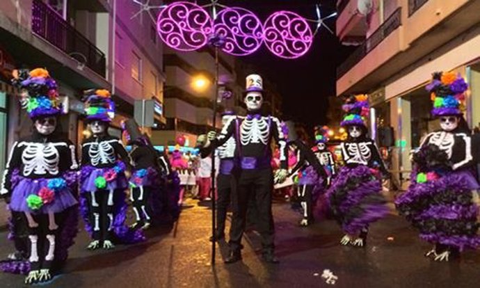  Punt se empapa de los carnavales de Pego y Vinars con programas especiales en