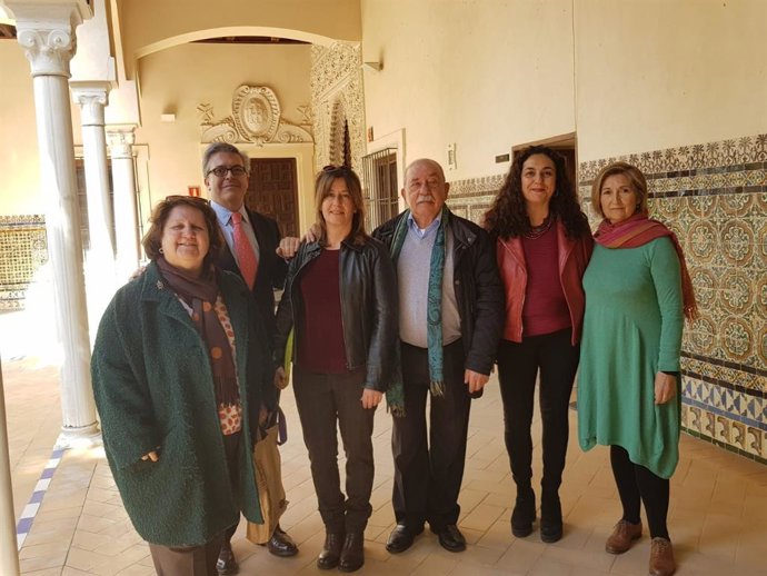 Lole Montoya, Ana Morales, La Compañía María Pagés O Tomatito, Entre Los Premios