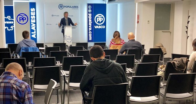 Oyarzábal (PP) defiende el Estatuto 