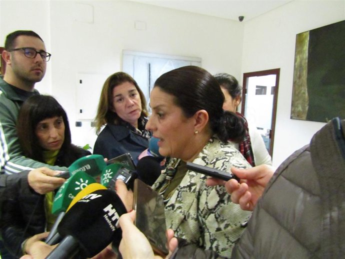 La alcaldesa de Almonte, Rocío Espinosa./archivo