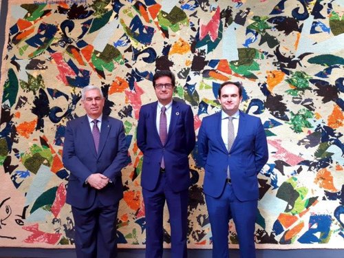 Paradores muestra su colección de tapices en el Palacio Ducal de Lerma.