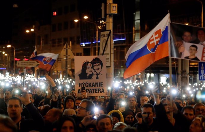 Manifestación en Brastislava por el aniversario del asesinato del periodista Jan