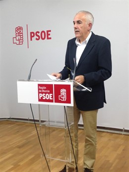 El diputado socialista Alfonso Martínez Baños