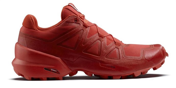 Salomon rediseña su mítica Speedcross volviendo a los orígenes