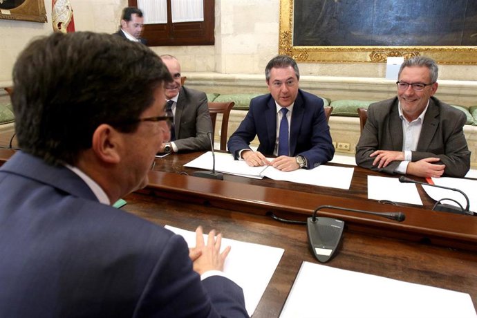 El vicepresidente de la Junta y consejero de Turismo, Regeneración, Justicia y A