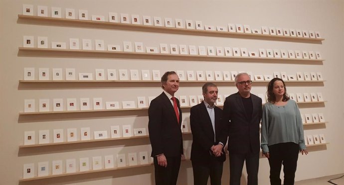 Fundación Banco Santander expone una muestra con 350 obras de 190 artistas del c