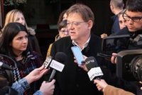 Puig defiende que Alicante "merece un ayuntamiento digno de confianza" a un día de las primarias del PSPV