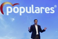 Moreno subraya que "en cuatro semanas" la Junta ha hecho más que "en cuatro años" con medidas de regeneración