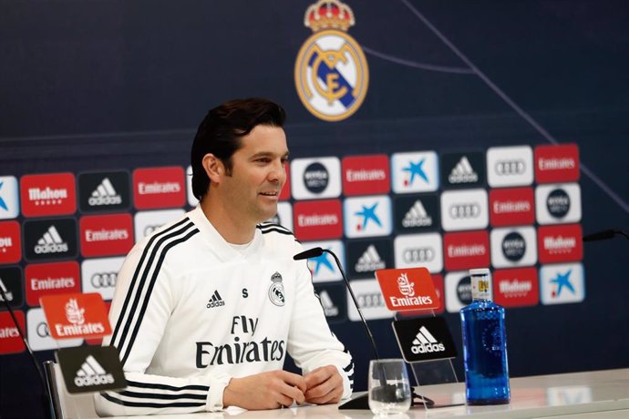 Soccer: La Liga - Real Madrid Press Conference