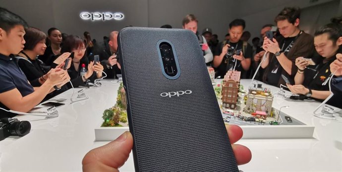 Oppo lanzará un móvil con su 'zoom' de 10 aumentos el segundo trimestre de 2019 