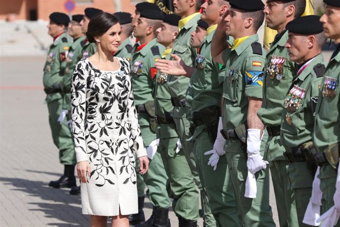 La Reina Letizia cierra su semana con un acto militar