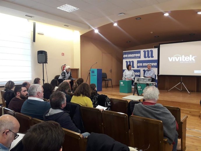 Villares reivindica que la "fórmula más integradora es En Marea" y sugiere que e