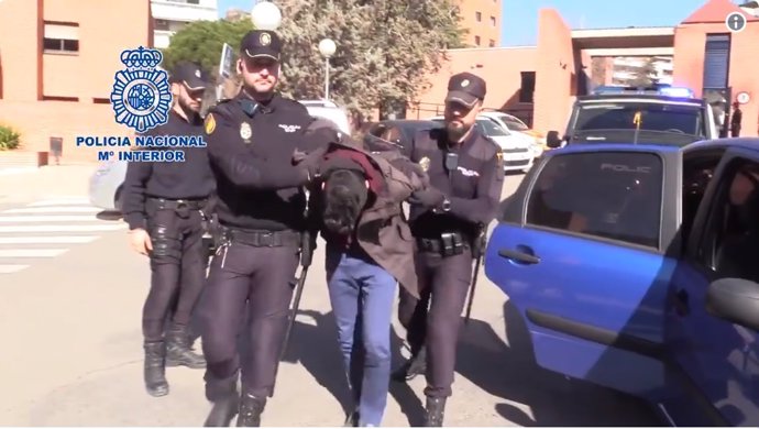 Detenido un hombre de 26 años por descuartizar presuntamente a su madre en Madri