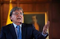 Colombia anuncia la retirada de sus diplomáticos de Venezuela
