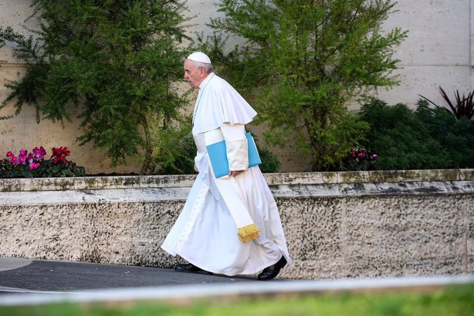 Sex abusi summit opens in Vatican