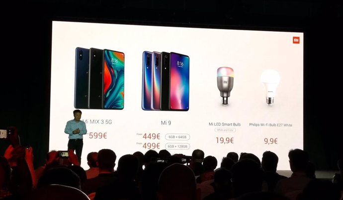 Xiaomi anuncia en el MWC la llegada en mayo de su primer móvil con 5G por 599 eu