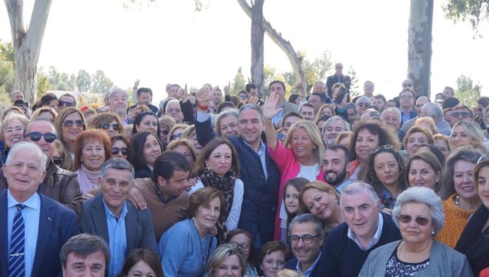 Bendodo asegura que Marbella es "una prioridad" para la Junta de Andalucía