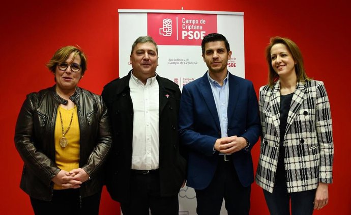 PSOE destaca que Page ha conseguido "centrar la política en las personas" tras l