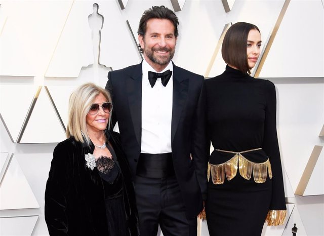 Oscars 2019: Bradley Cooper posa con las mujeres más importantes de su vida, Iri