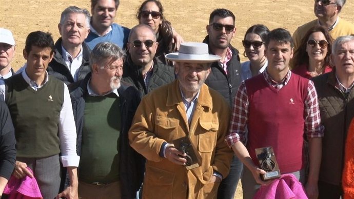 Jesulín de Ubrique es galardonado con el premio bienal de tauromaquia en Ronda