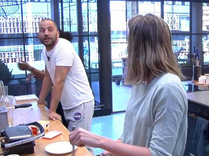 Antonio Tejado, de María Jesús a Candela en menos de 24 horas