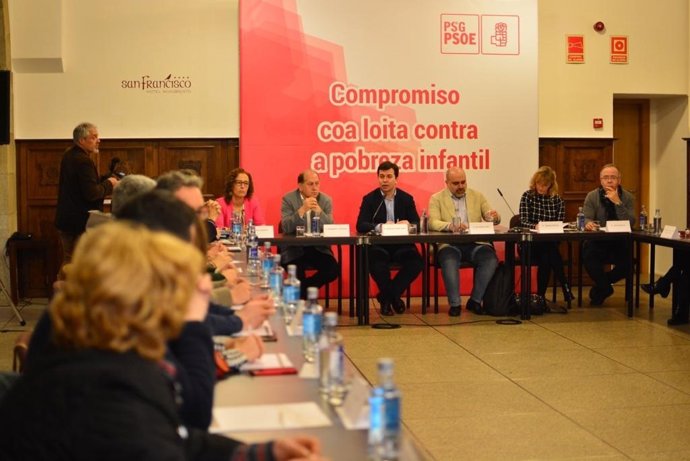 Gonzalo Caballero y Pau Marí-Klose en unas jornadas sobre pobreza infantil del P