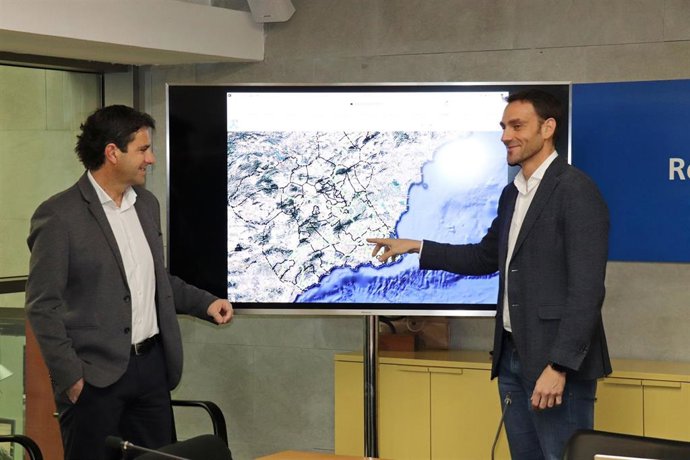 Presentación destudio elaborado por el Colegio Oficial de Ingenieros de Telecomu