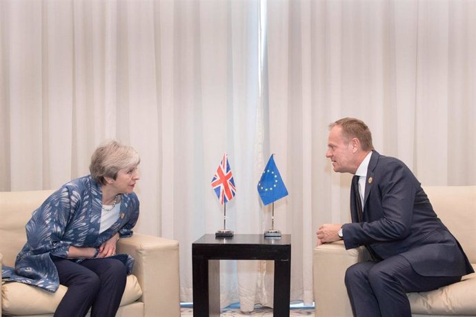 Theresa May y Donald Tusk