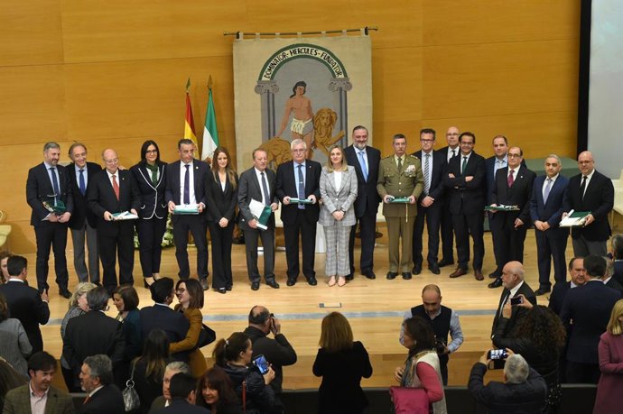 Los homenajeados granadinos por el 28-F