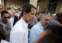 Guaidó espera lograr "hoy" una solución a la crisis de Venezuela