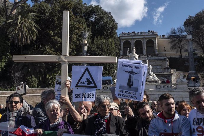 Sex abuse survivors march in Rome