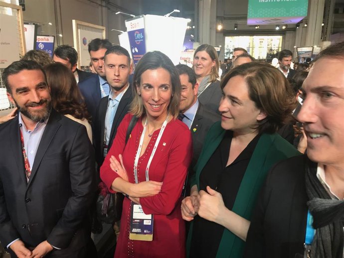 Ada Colau, ngels Chacón y Francisco Polo inauguran el 4YFN, que contará con 760