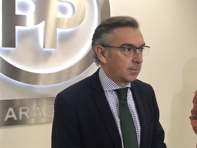 El PP Aragón afronta las elecciones "con mucha tranquilidad" y evitará "distorsi